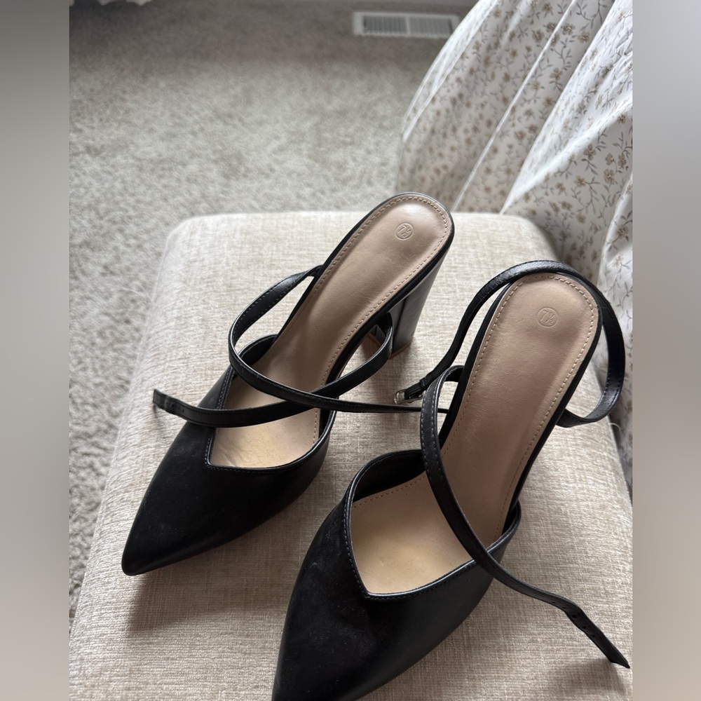 Black Strappy Block Heels – 3” Heel – Women’s Size 7.5 – Gently Used